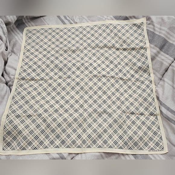 Authentic Burberry Scarf - Picture 2 of 7